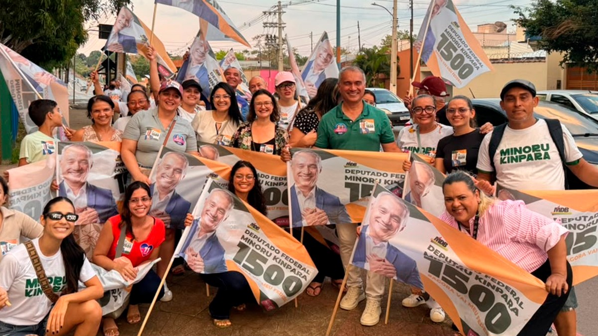 Candidato a deputado federal Minoru Kinpara mostra força em ato político