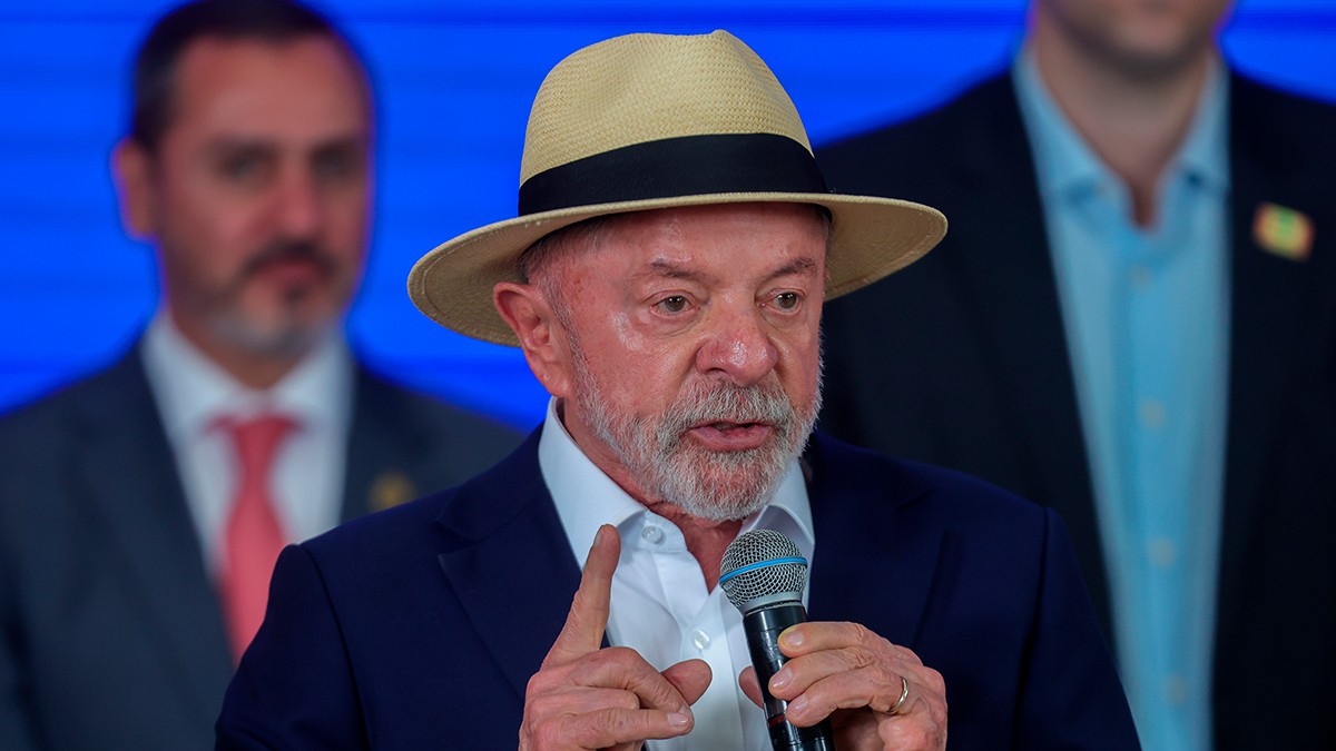 Lula diz acreditar em vitória no primeiro turno e propõe mudanças na escolha de ministros do STF